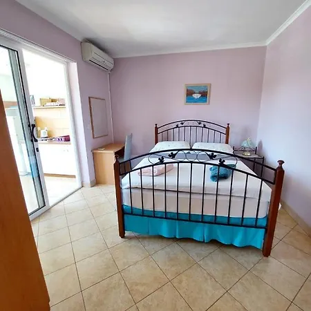 Australia Makarska